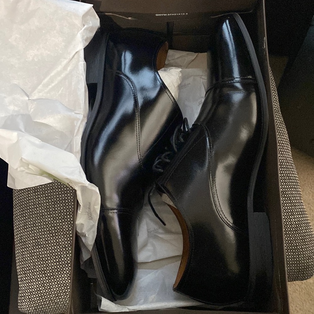 Florsheim Francisco Black Cap-Toe Oxfords- MAKE AN OFFER